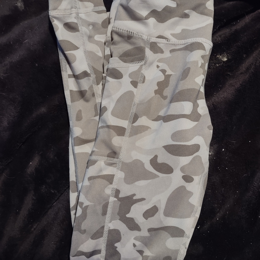 90 Degree By Reflex Kids Gray Camouflage Leggings
